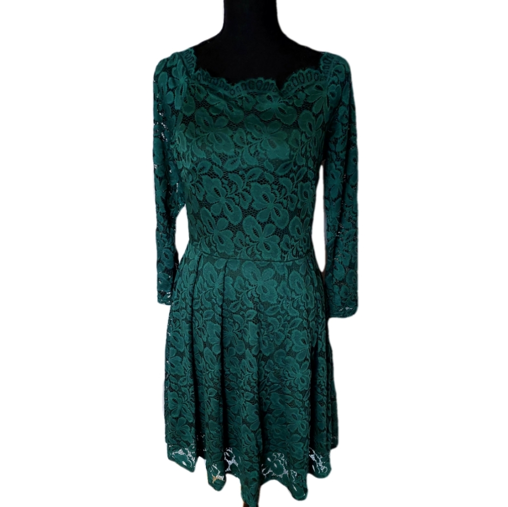 Off The Shoulder Lace Long Sleeve Cocktail Dress
